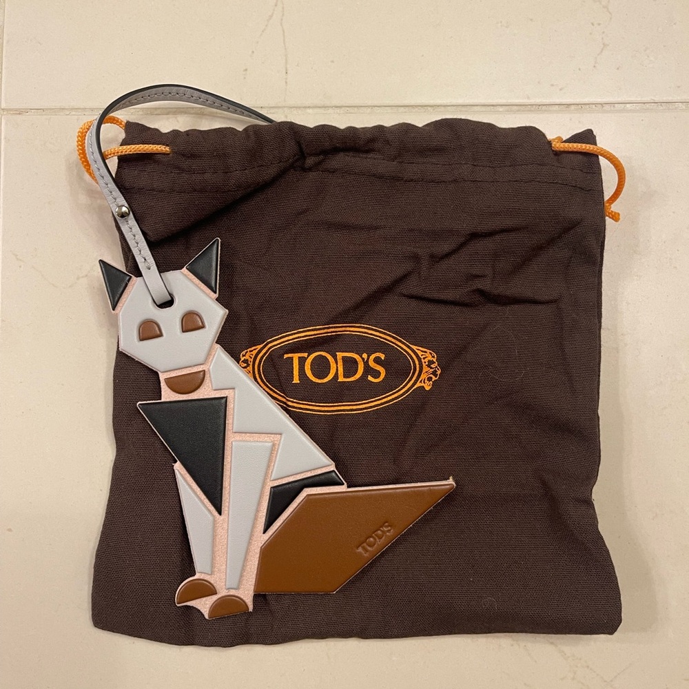 Tod’s leather fox bag charm